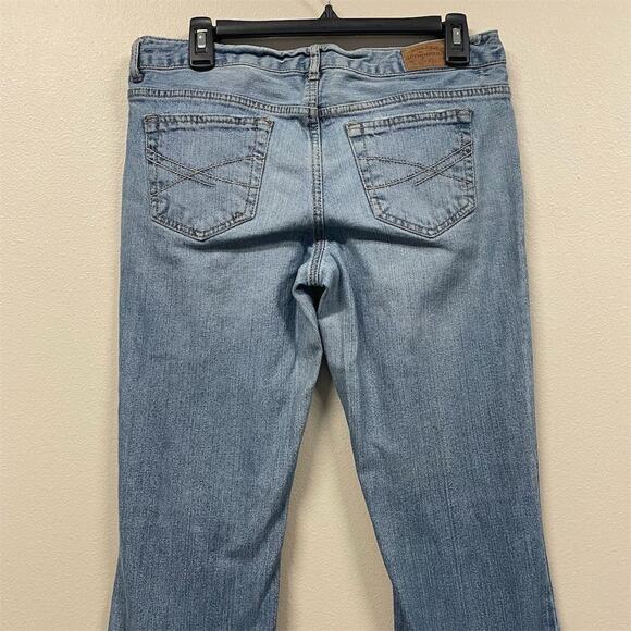 Aeropostale Hailey Flare Women's Jeans Size 9/10 Blue Light Wash Denim - Picture 8 of 9